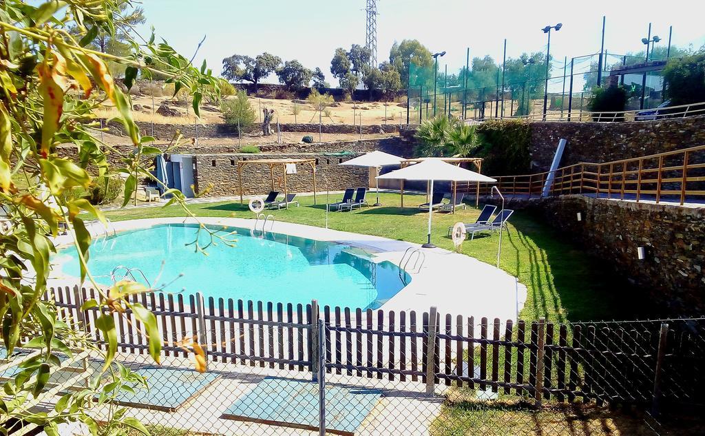 Hotel 4 Estrellas Conventual De Alcantara Zewnętrze zdjęcie