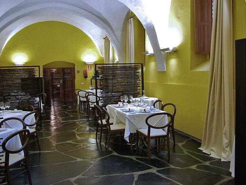 Hotel 4 Estrellas Conventual De Alcantara Restauracja zdjęcie